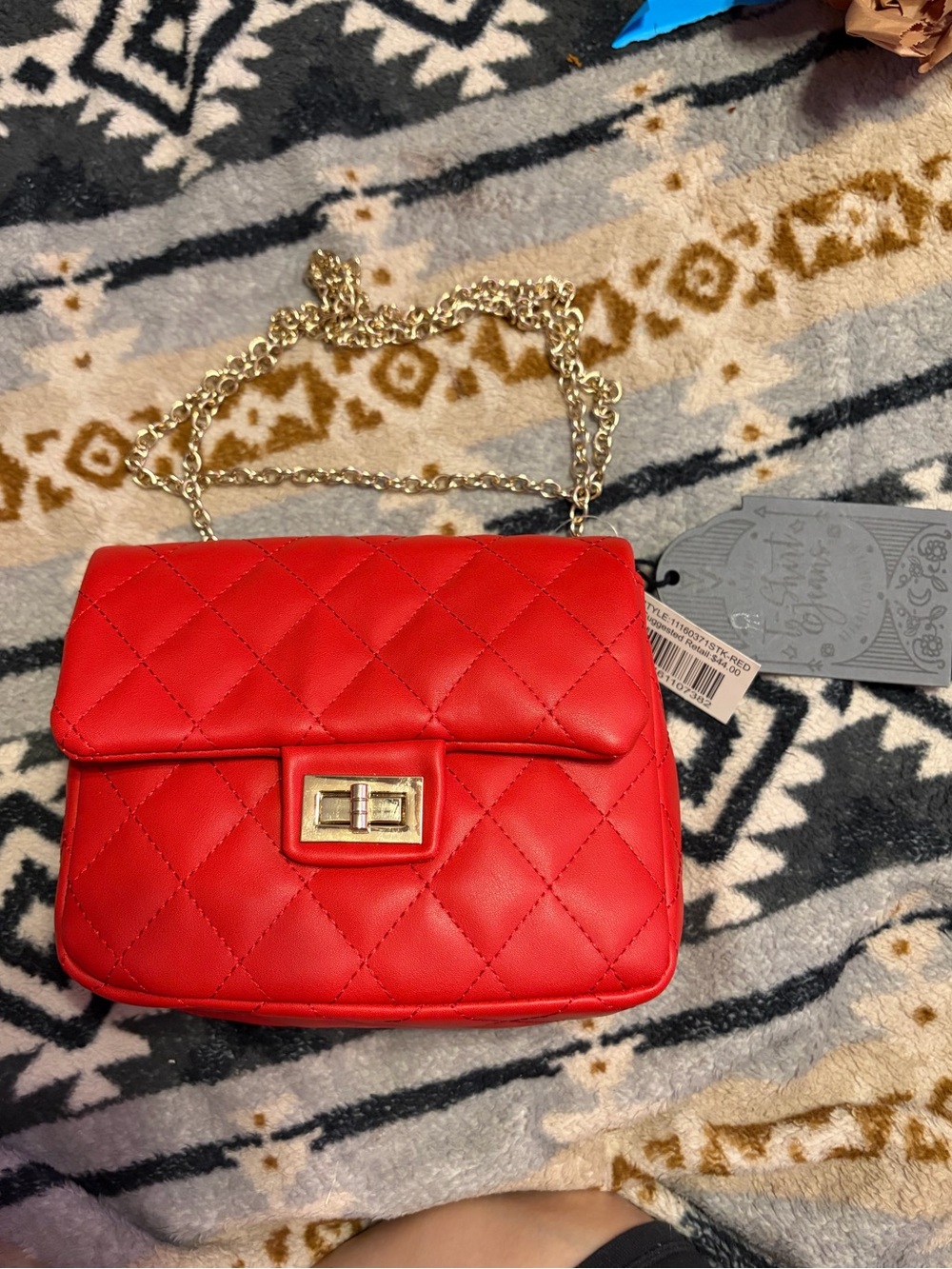T-Shirt & Jeans NWT Red Quilted Crossbody with Gold Chain